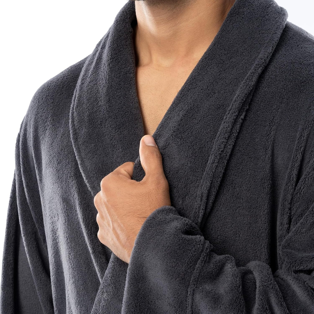 Fruit of the Loom Men's Solid Plush Fleece Robe